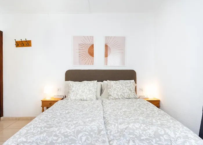 Home2Book Las Americas Coastal Apt, Pool & Terrace